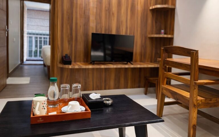 1bhk-tray-apartment