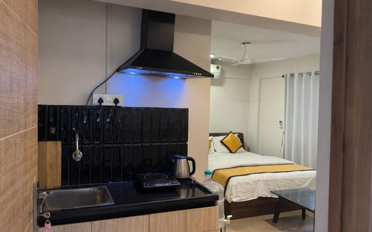 Furnished Studio Serviced Apartment